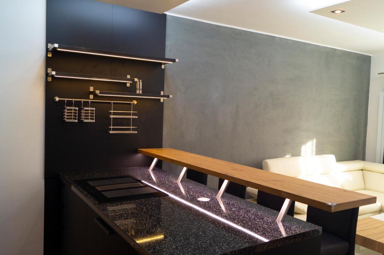 Krejcarek Garden Apartment براغ المظهر الخارجي الصورة
